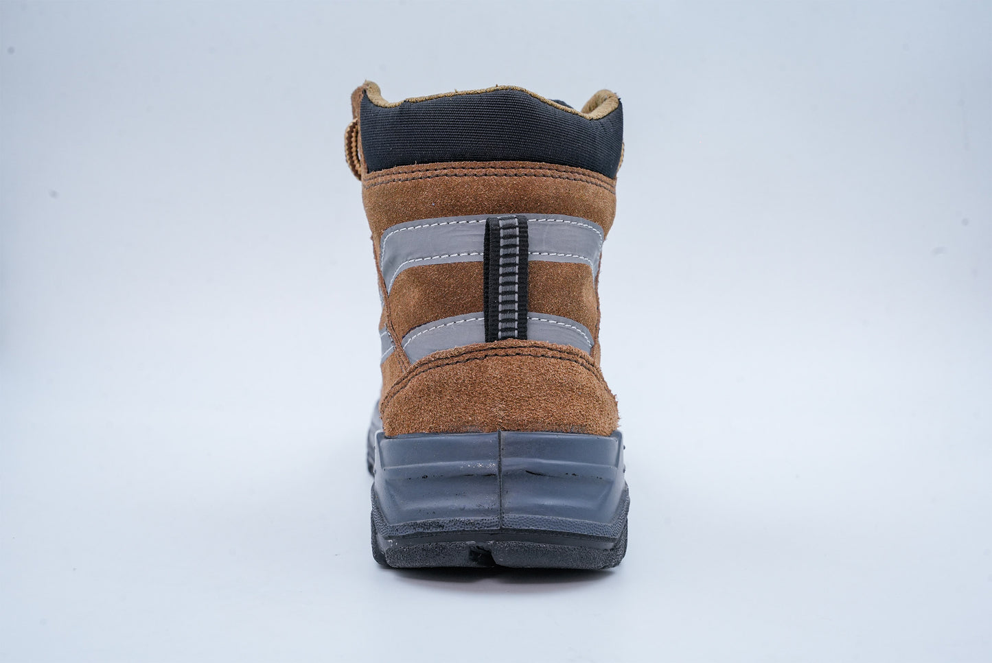 Upper – Brown suede leather