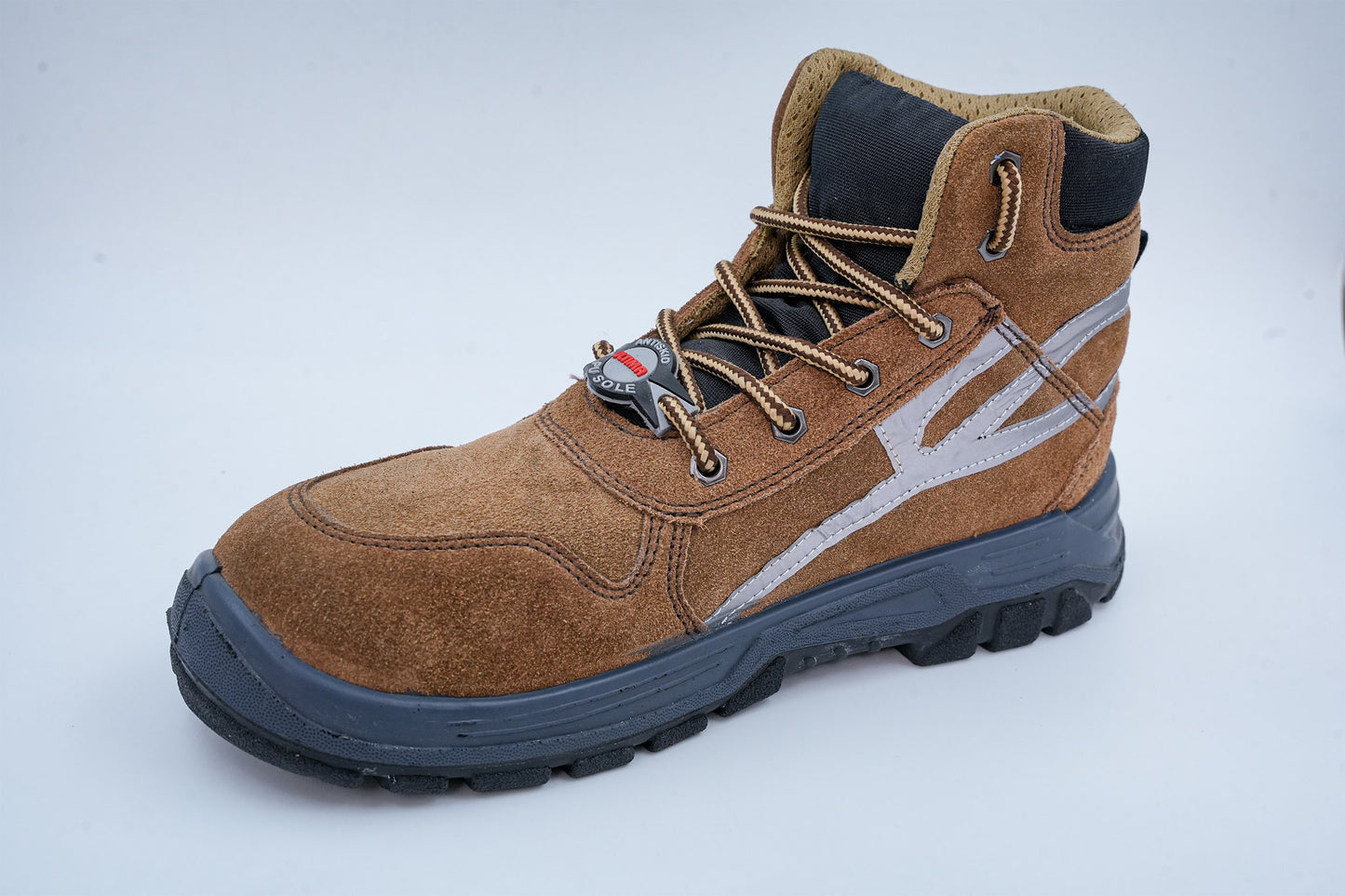 Upper – Brown suede leather