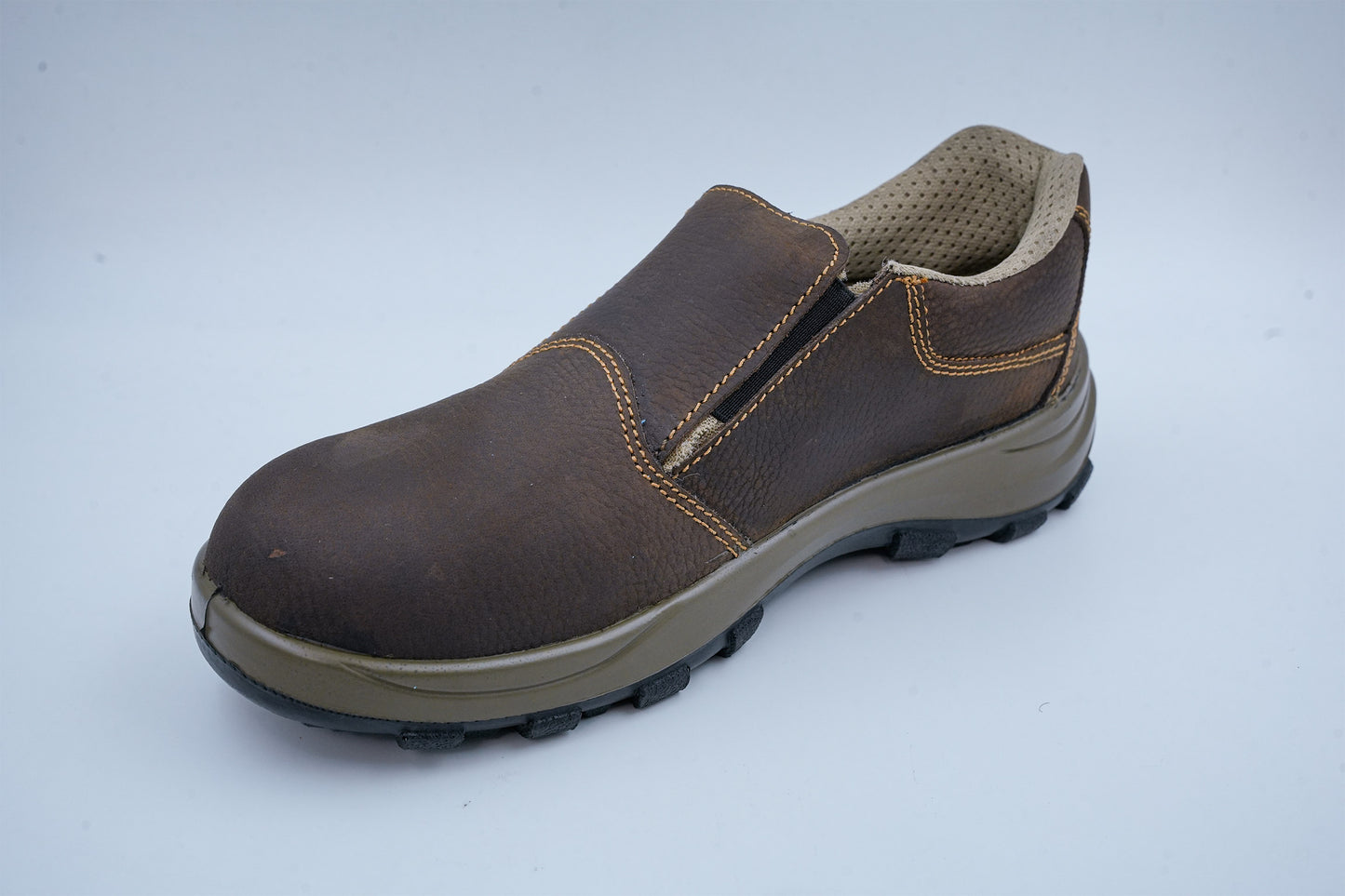 Upper – Printed Oil Pull Up