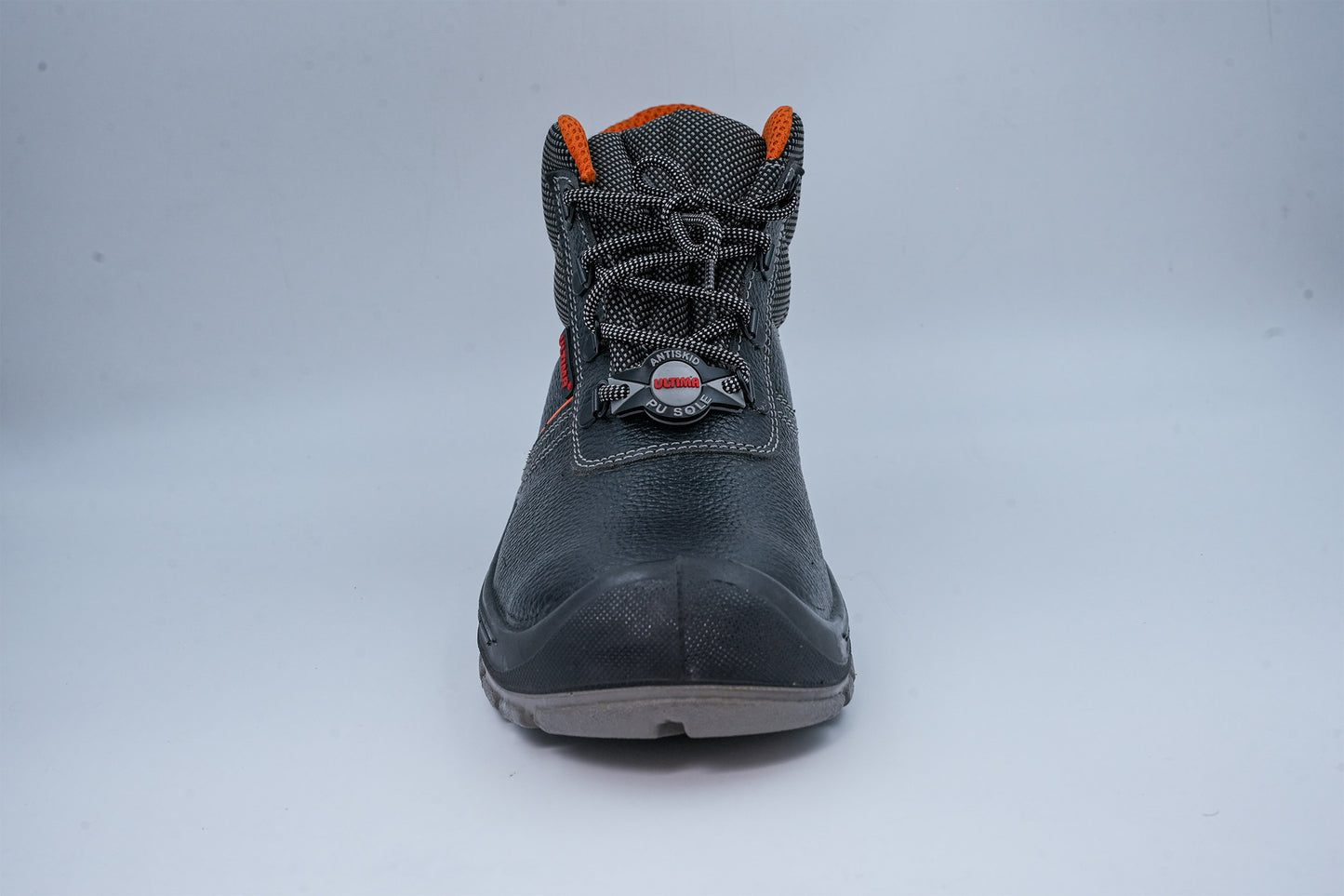 Upper – Buff barton Leather