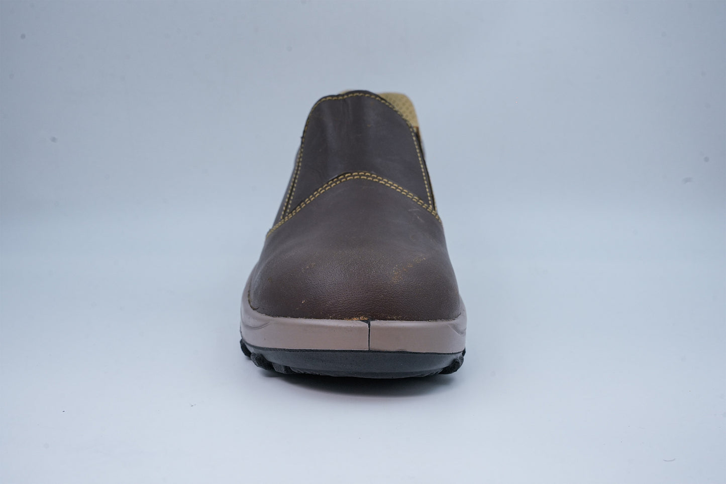 Upper – Buff Oil Pull UP Leather