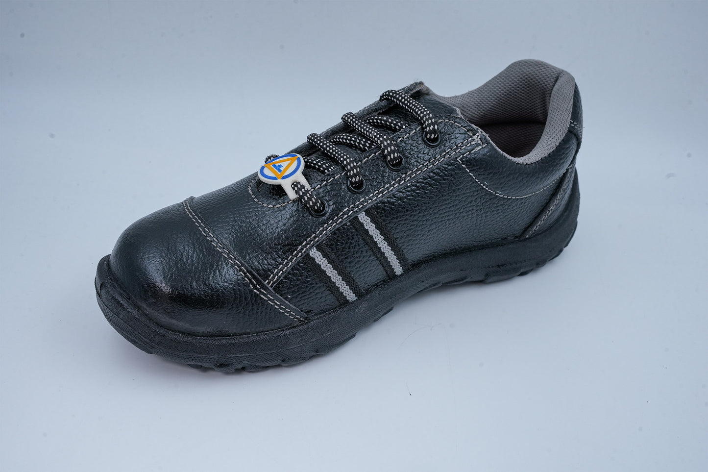 Upper – Buff Printed barton leather