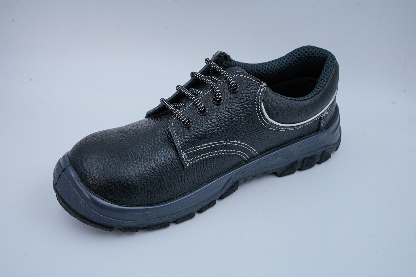 Upper – Buff barton Printed leather