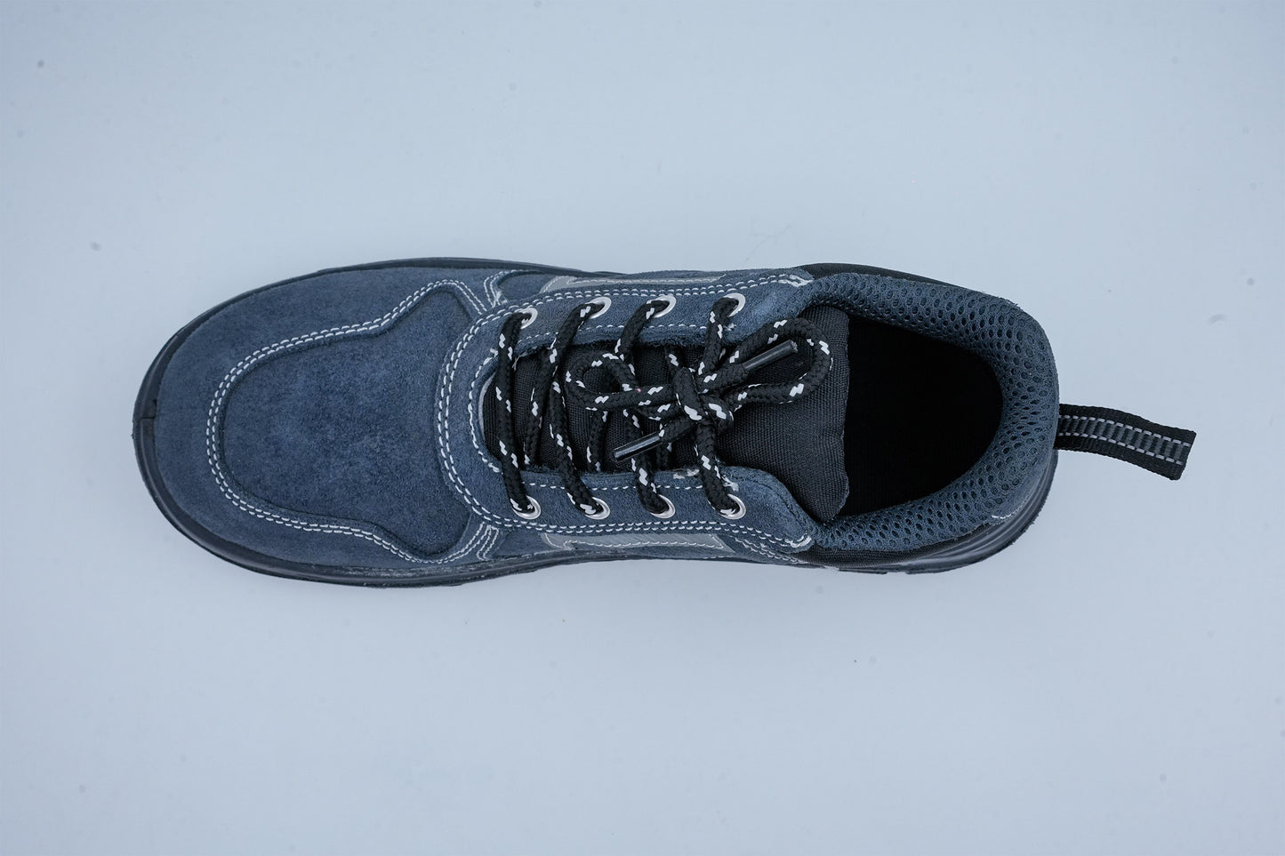 Upper – Bluish grey Suede Leather