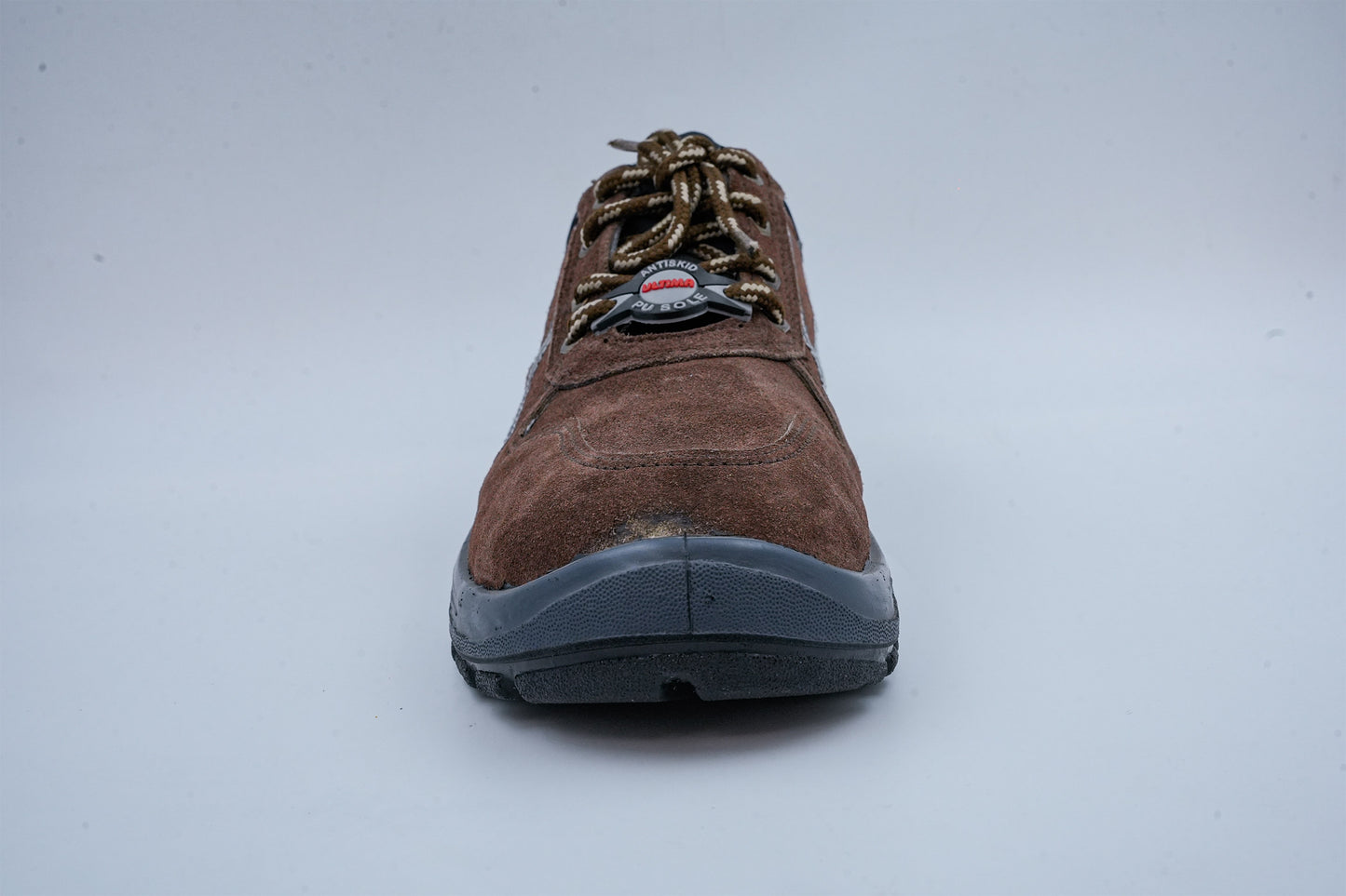 Upper – Bluish grey Suede Leather