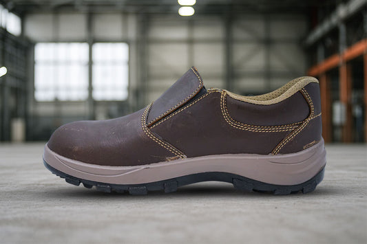 Upper – Buff Oil Pull UP Leather